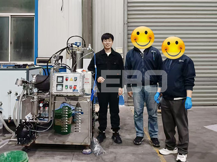 杭州某科技股份有限公司，5L棒塊陶瓷砂磨機(jī)調(diào)試成功